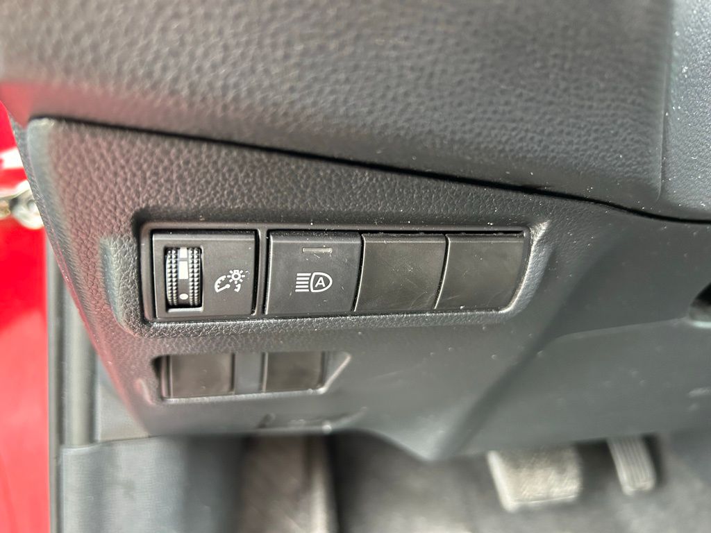 Thumbnail: 2024 Toyota Corolla Cross - 17