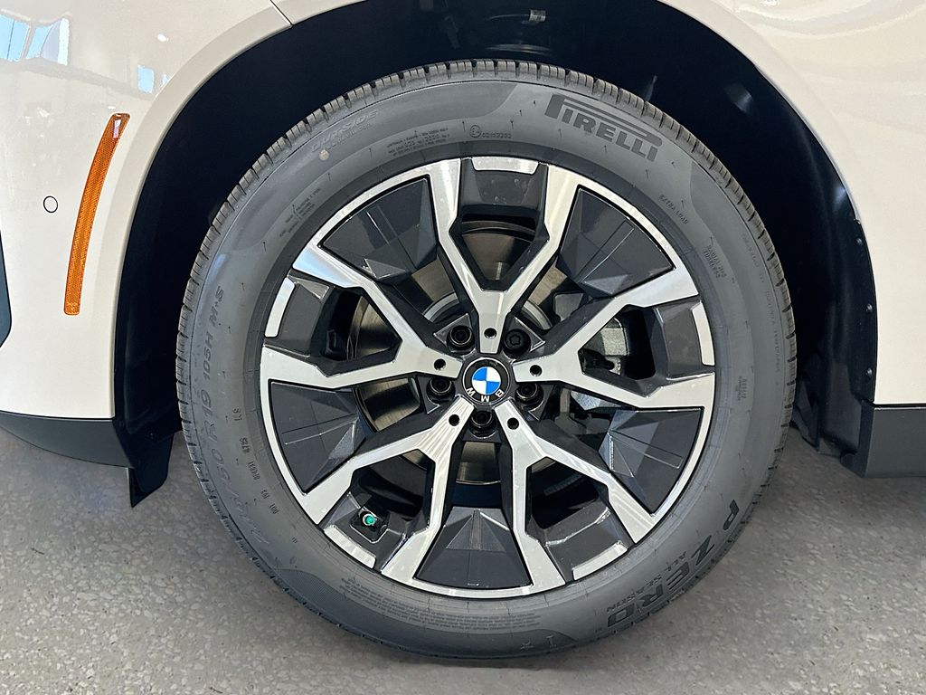 New 2026 Beige BMW 30 xDrive image 33