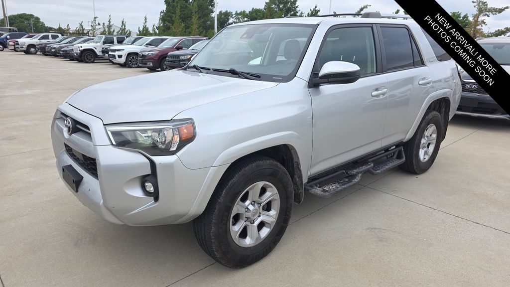 2022 Toyota 4Runner SR5