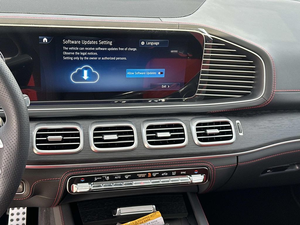 Thumbnail: 2026 Mercedes-Benz GLE - 21