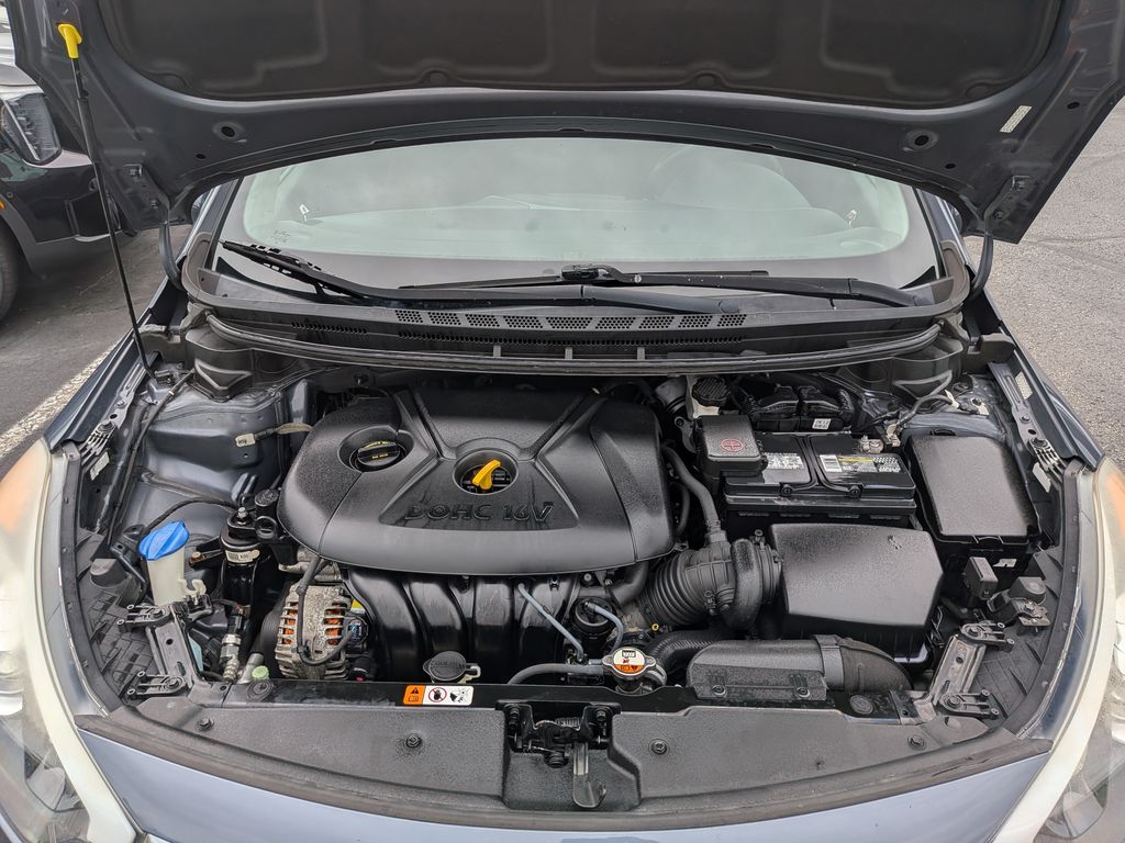 Used 2016 Blue Kia LX image 9
