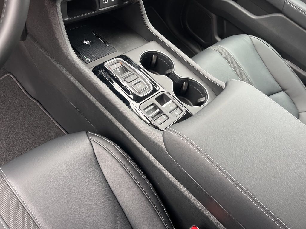 Thumbnail: 2025 Honda Pilot - 12