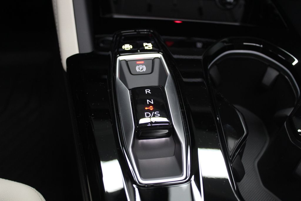 Thumbnail: 2025 Audi Q5 - 18