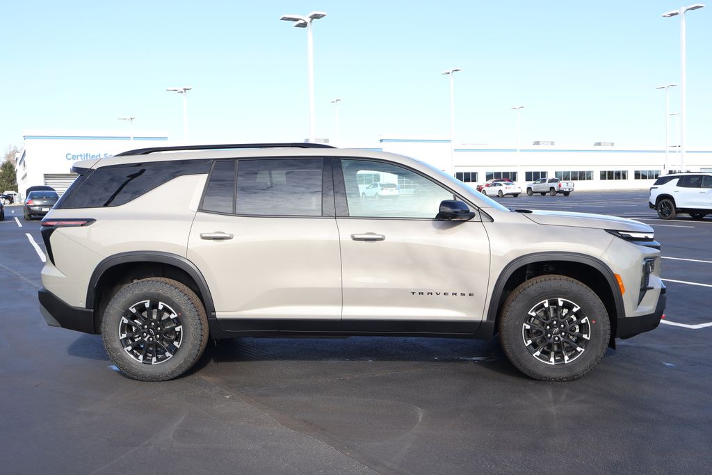 Thumbnail: 2026 Chevrolet Traverse - 9