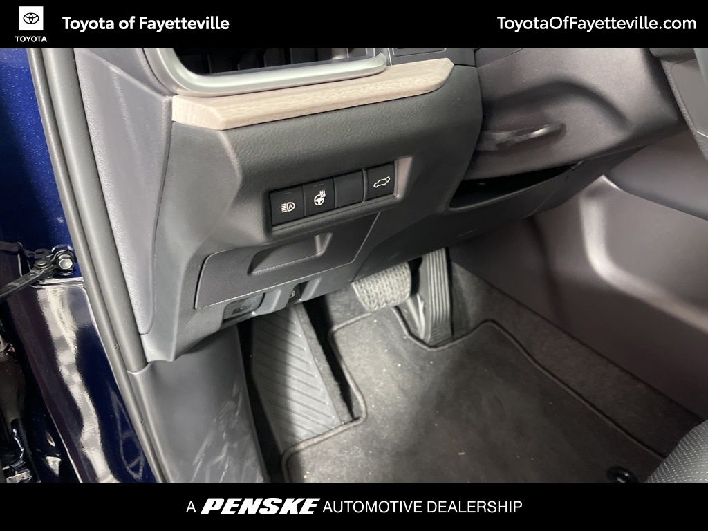 Thumbnail: 2026 Toyota Grand Highlander - 28