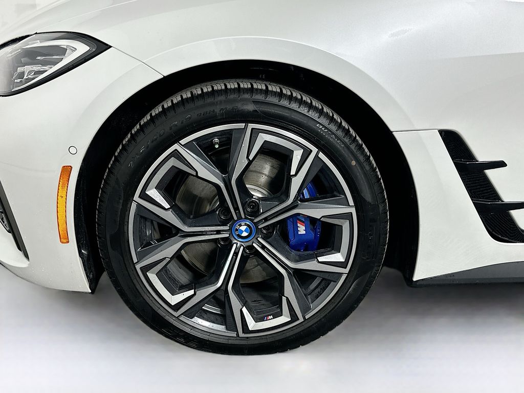 Thumbnail: 2024 BMW i4 - 23