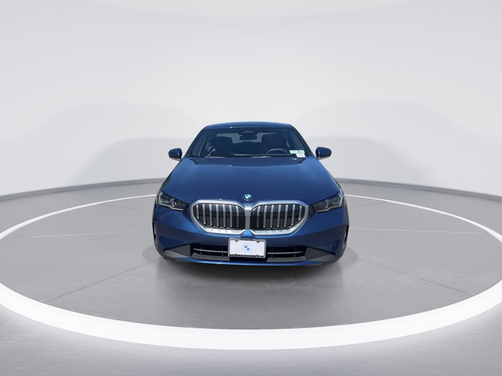 Thumbnail: 2025 BMW 5 Series - 3