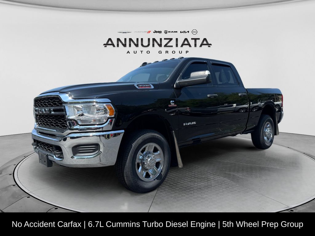 Diamond Black Crystal Pearlcoat 2020 RAM 3500 Pickup Truck Four-Wheel Drive 6-Speed Automatic