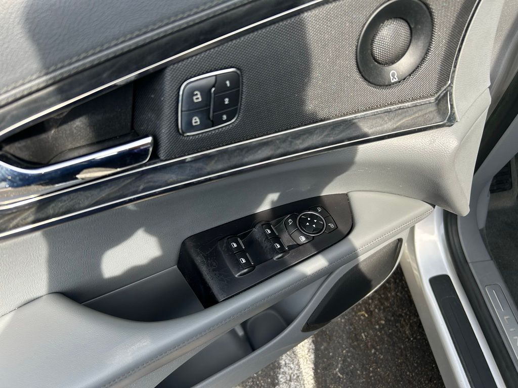 2019 Lincoln Nautilus Reserve 27