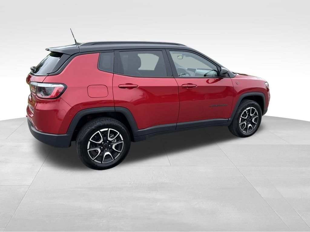 Used 2025 Jeep Compass SUV