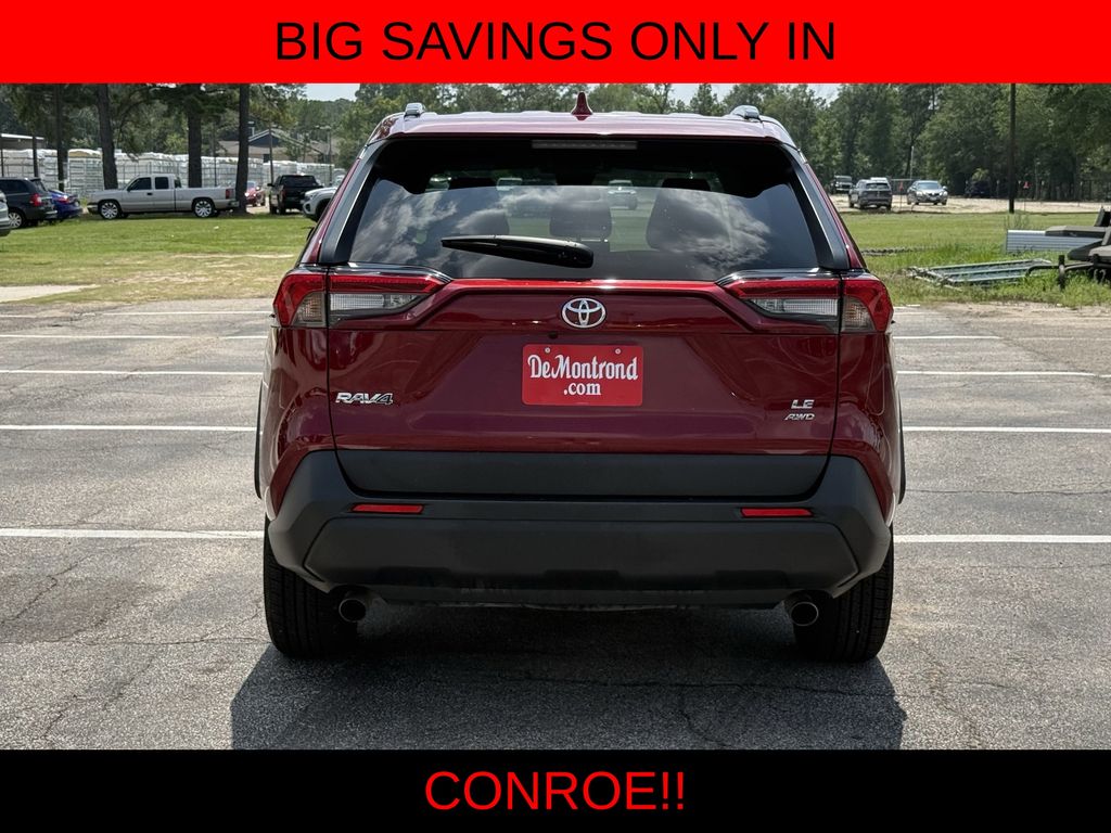 2021 Toyota RAV4 LE - 5