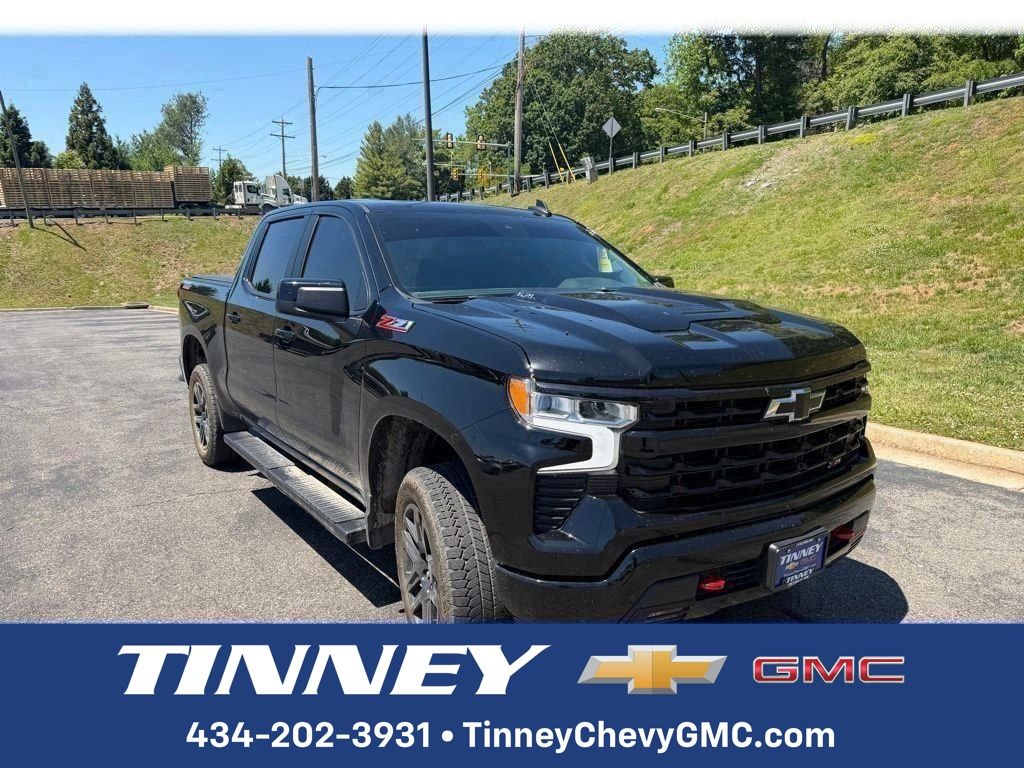2025 Chevrolet Silverado 1500 LT Trail Boss Crew Cab 4WD