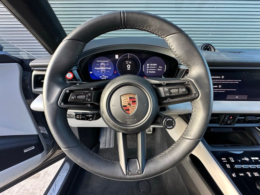 Thumbnail: 2025 Porsche Macan - 16