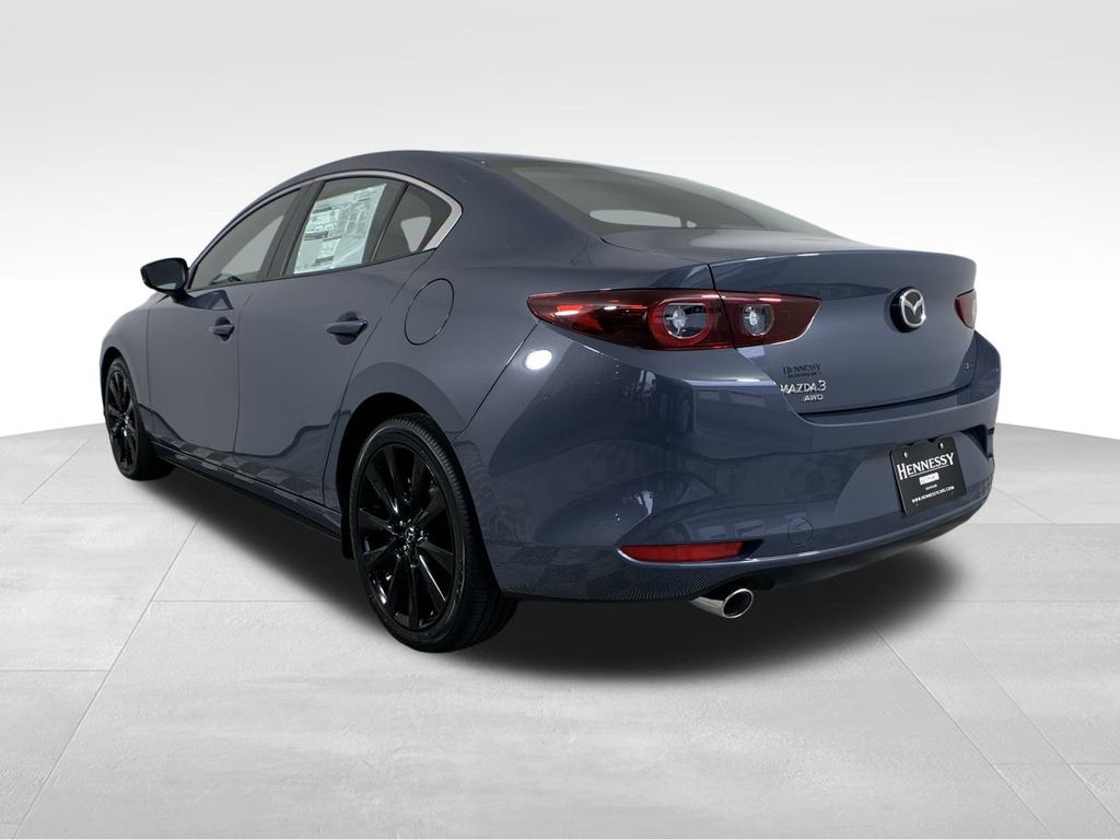 2024 Mazda Mazda3 2.5 S Carbon Edition 3