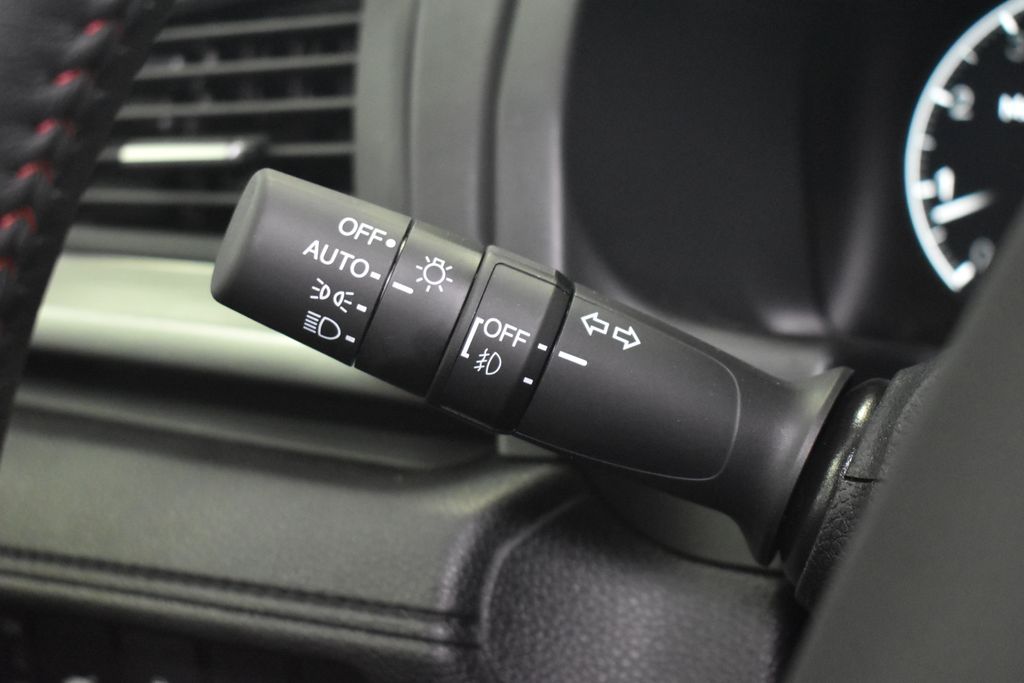 Thumbnail: 2026 Honda Odyssey - 14