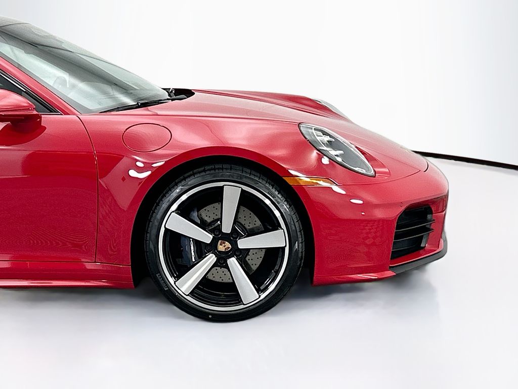 Thumbnail: 2026 Porsche 911 - 11