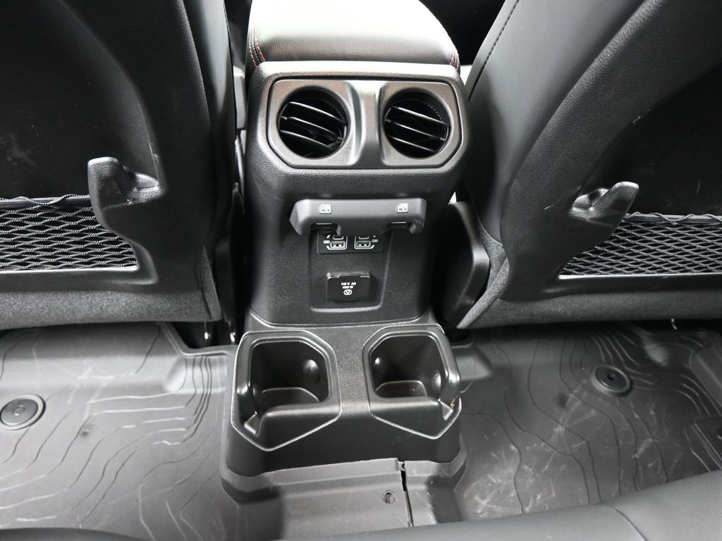 New 2026 Black Clearcoat Jeep Rubicon image 39