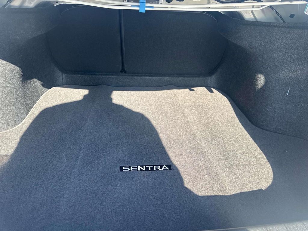 2026 Nissan Sentra - Image 20