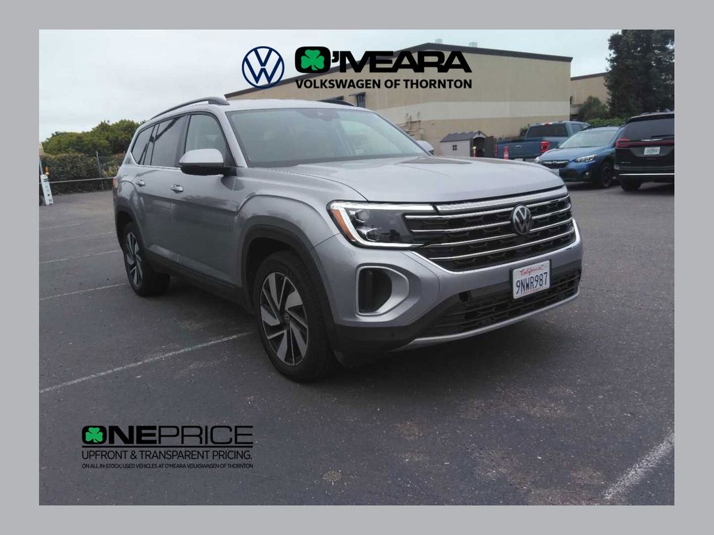 Silver Mist Metallic 2025 Volkswagen Atlas SE 4Motion with Technology SUV / Crossover All-Wheel Drive 8-Speed Automatic