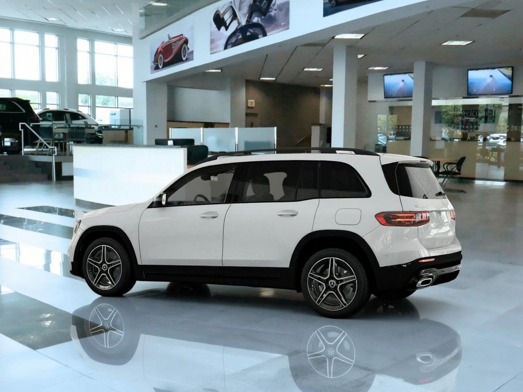 Thumbnail: 2026 Mercedes-Benz GLB - 30
