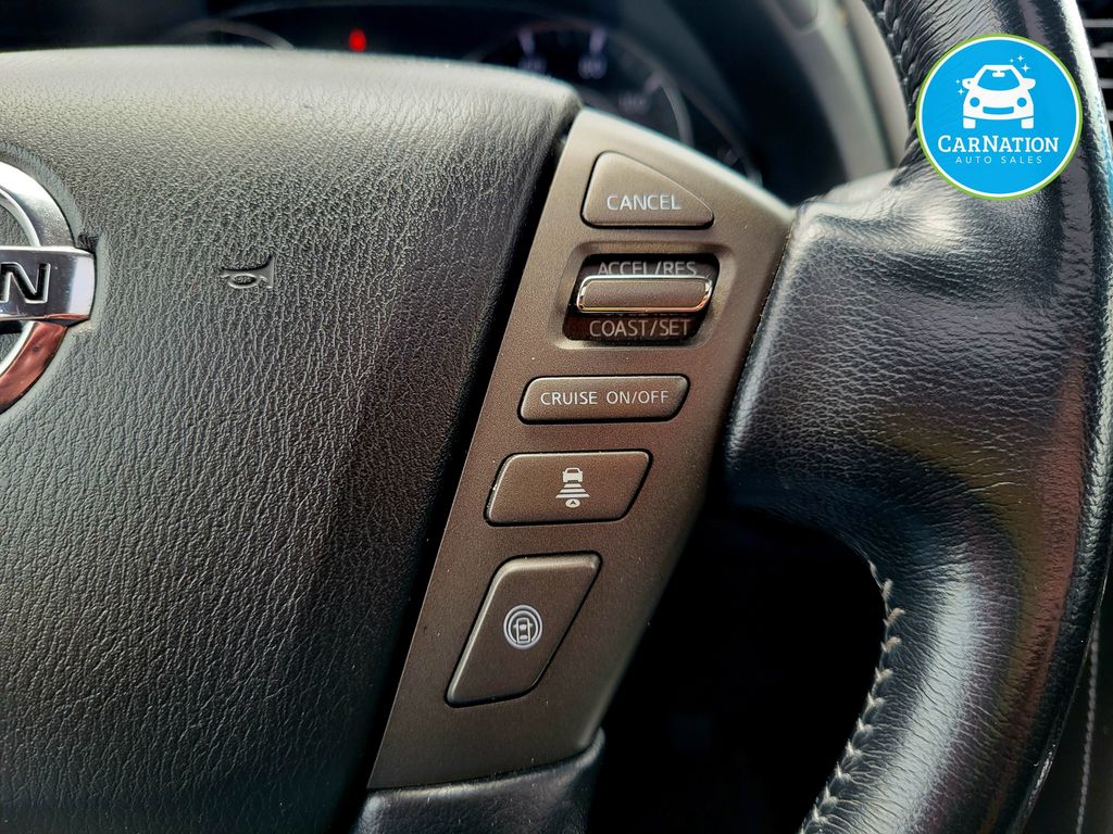2019 Nissan Armada SL - Photo 20