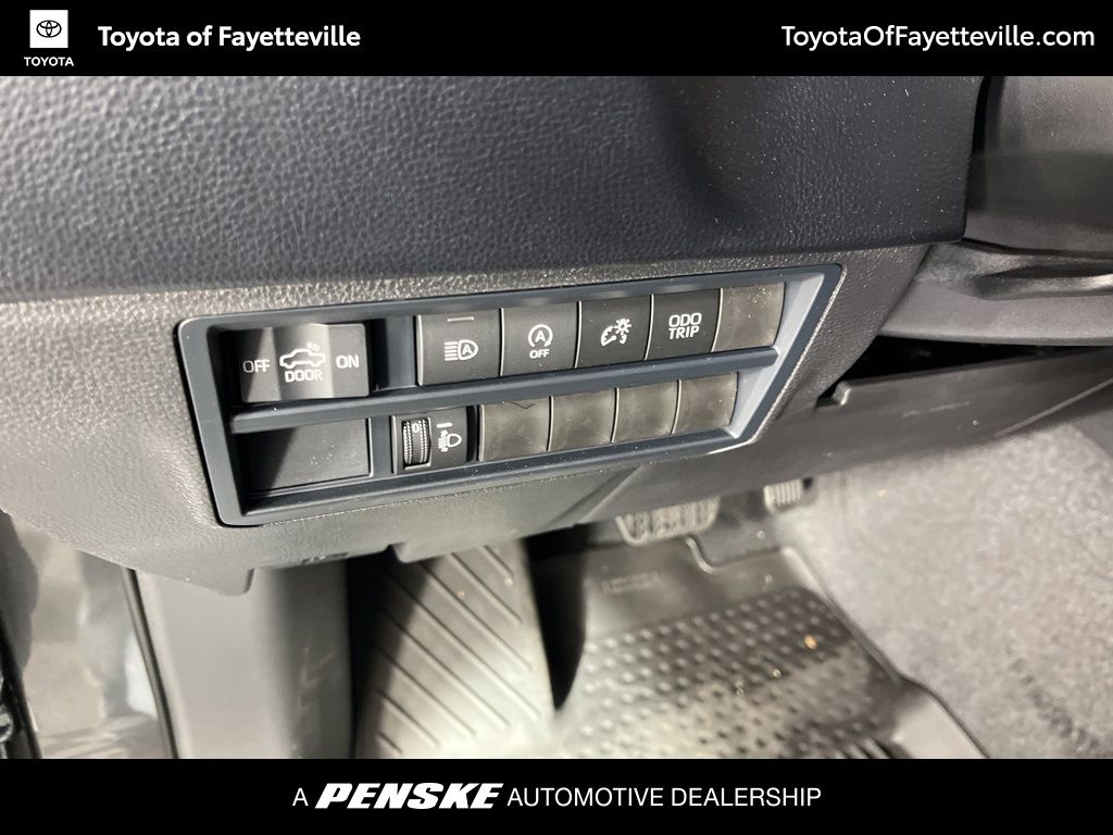 Thumbnail: 2026 Toyota Tundra - 25