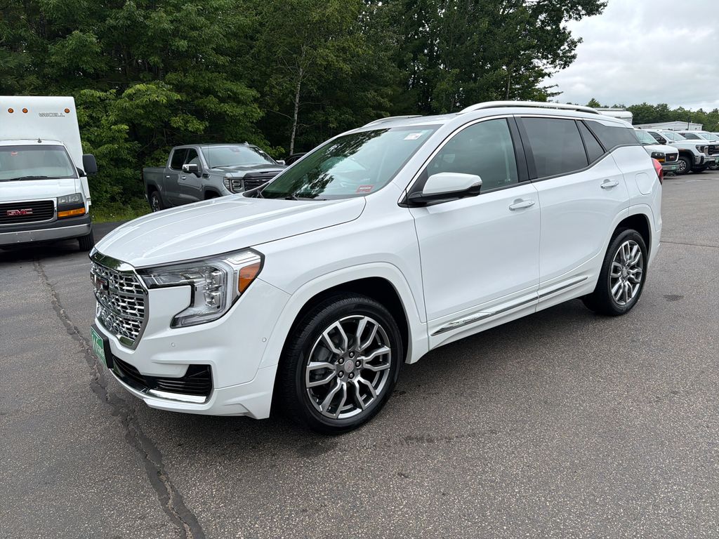 Summit White 2024 GMC Terrain SUV / Crossover All-Wheel Drive 9-Speed Automatic