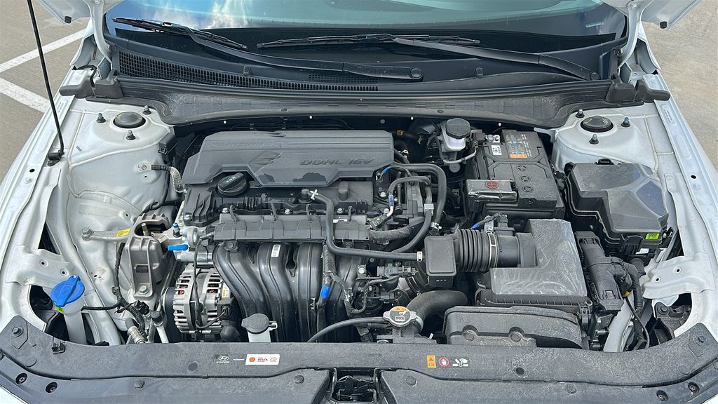 2026 Hyundai Elantra SE - 2