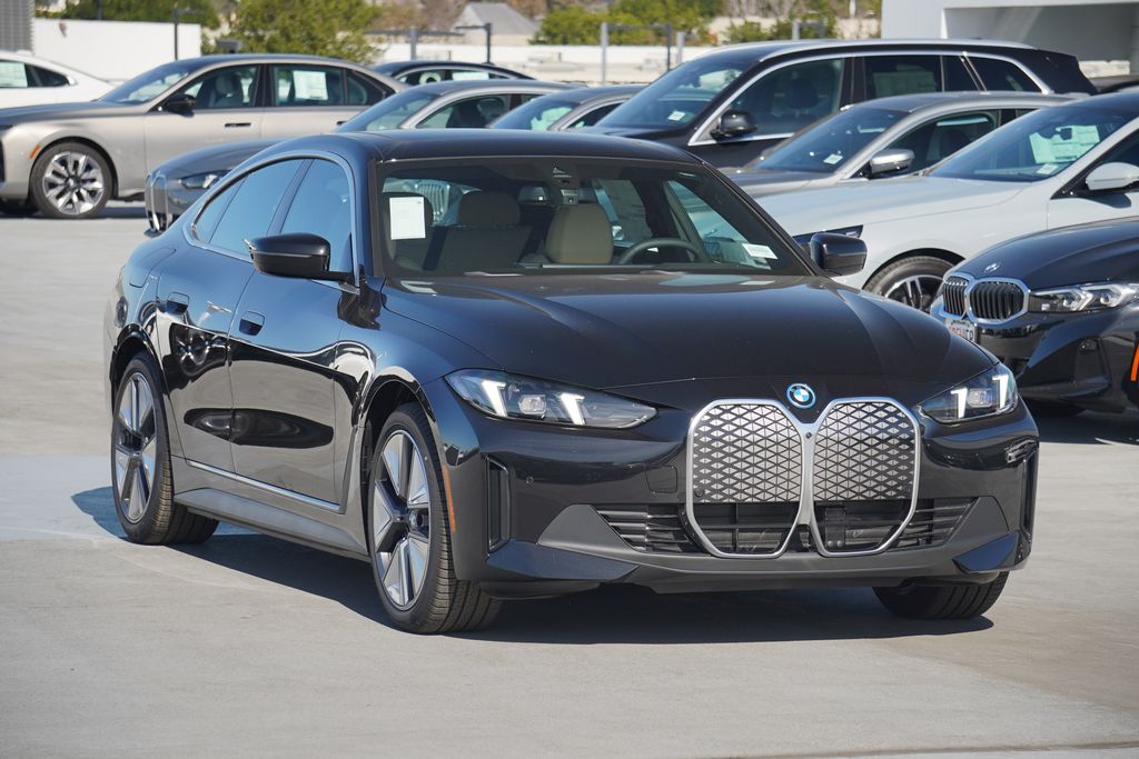 2025 BMW i4 eDrive40 3