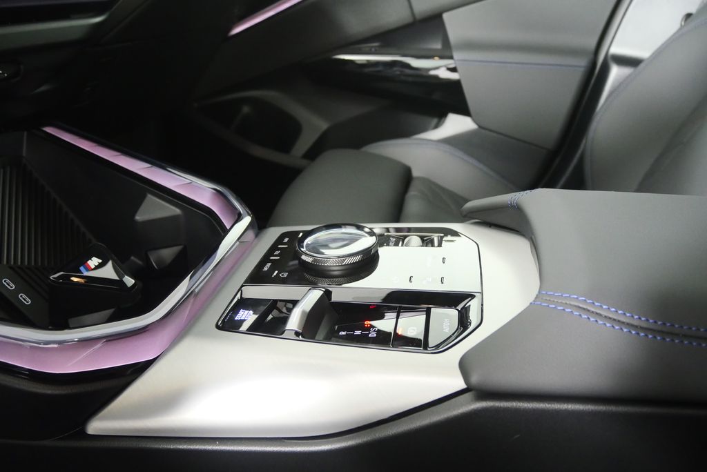 Thumbnail: 2026 BMW X3 - 21