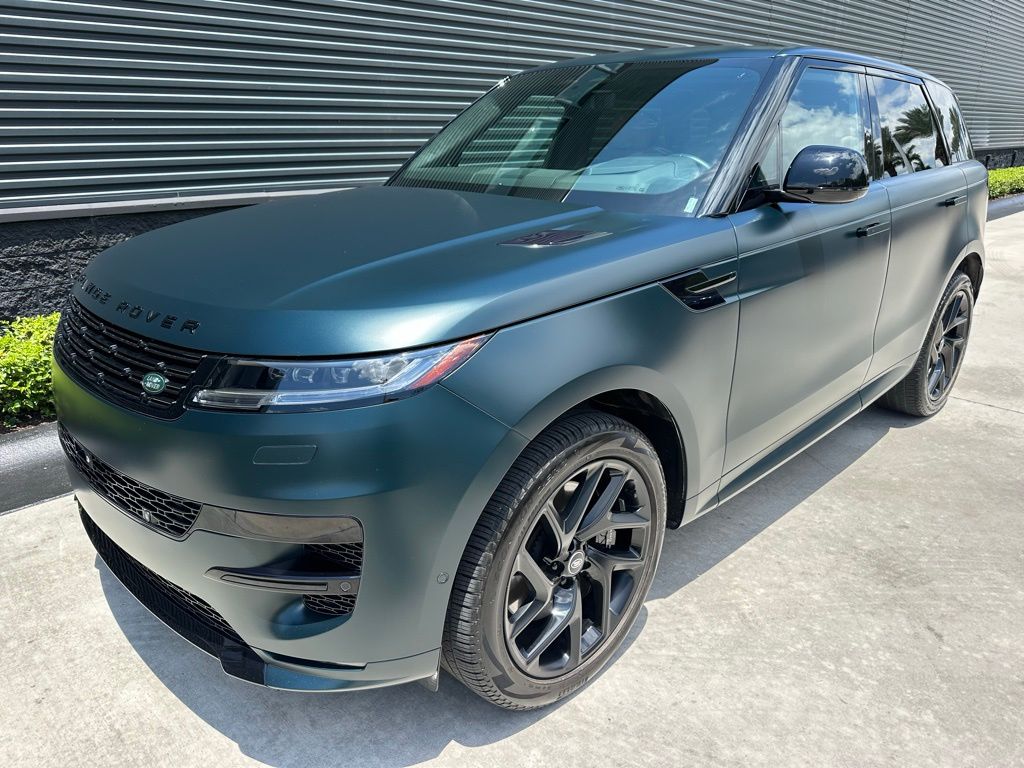Thumbnail: 2025 Land Rover Range Rover Sport - 7