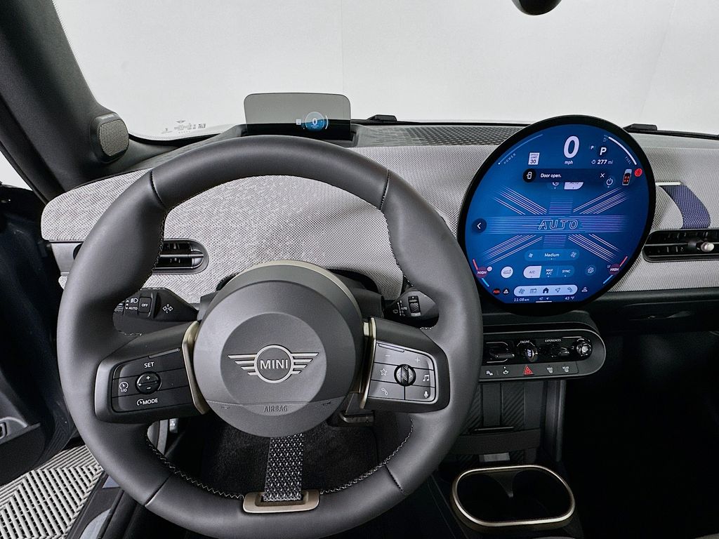 2025 MINI Cooper S 10