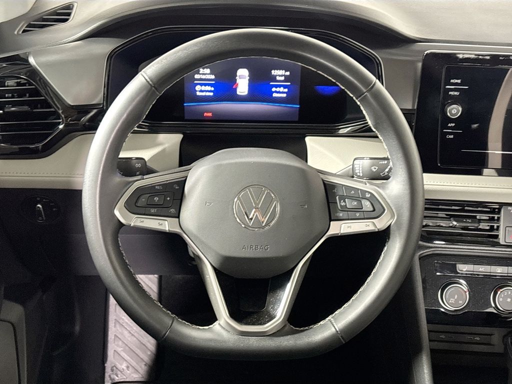 2025 Volkswagen Taos 1.5T S