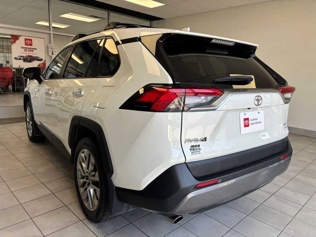 Used 2019 Toyota RAV4 SUV