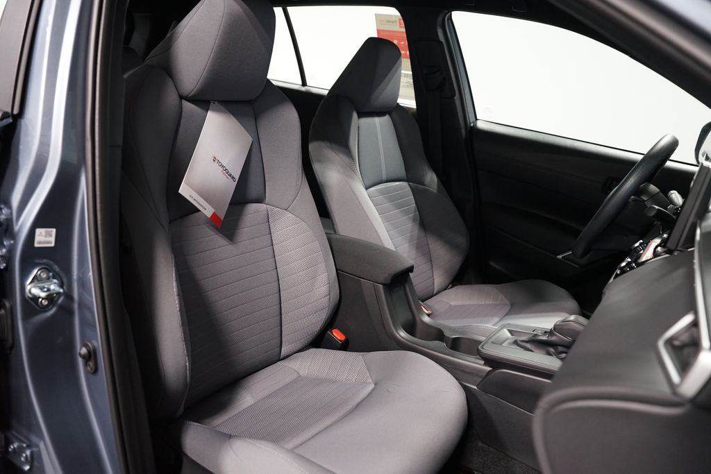 Thumbnail: 2026 Toyota Corolla Cross - 27