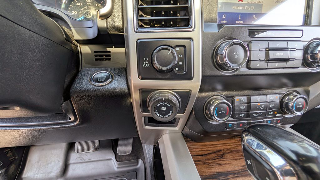 Used 2019 Ford F-150 Lariat 4D SuperCrew