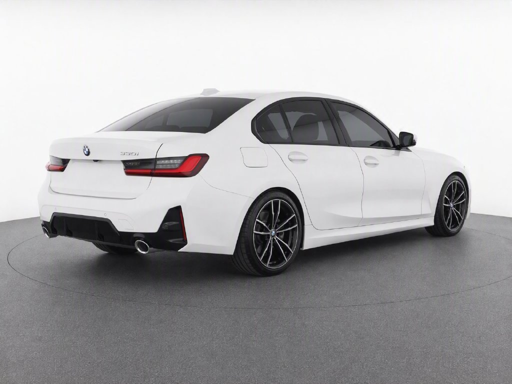 Thumbnail: 2023 BMW 3 Series - 5