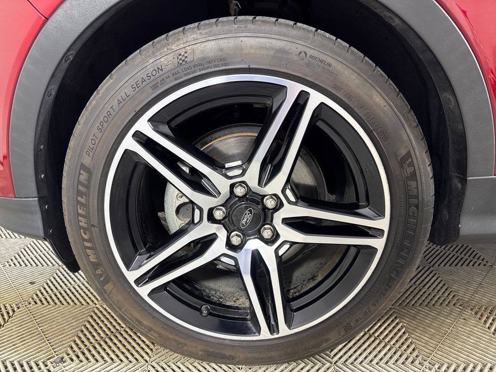 Certified Used 2019 Red Ford SEL image 13