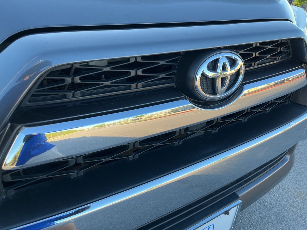 2018 Toyota 4Runner Limited 14