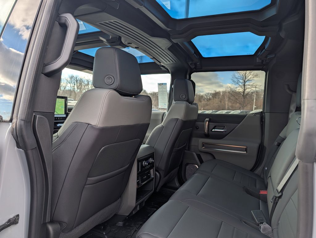 New 2025 GMC Hummer EV Pickup Truck
