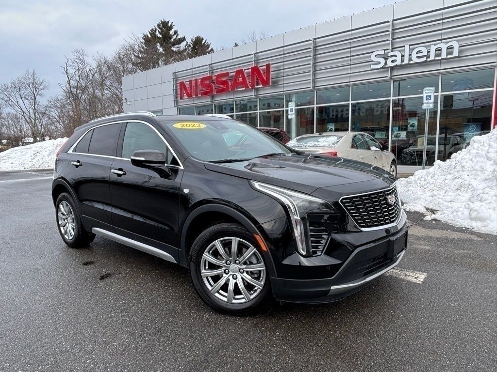2023 Cadillac XT4 Premium Luxury AWD