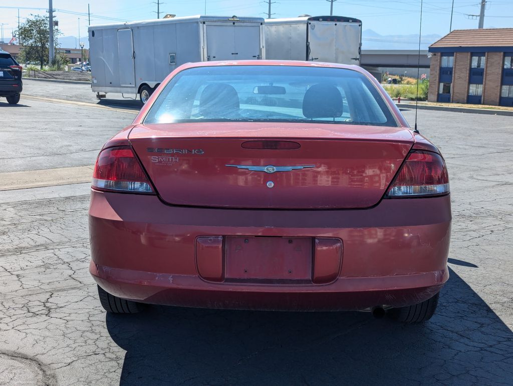 2006 Chrysler Sebring Base 5