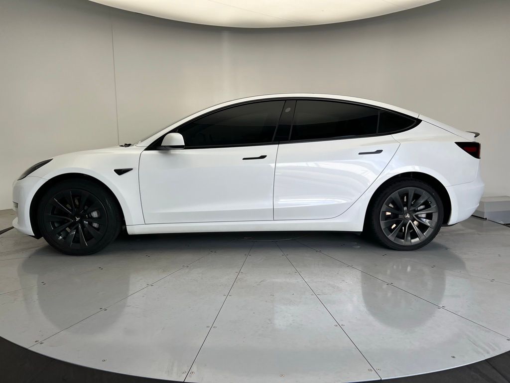 Thumbnail: 2023 Tesla Model 3 - 2