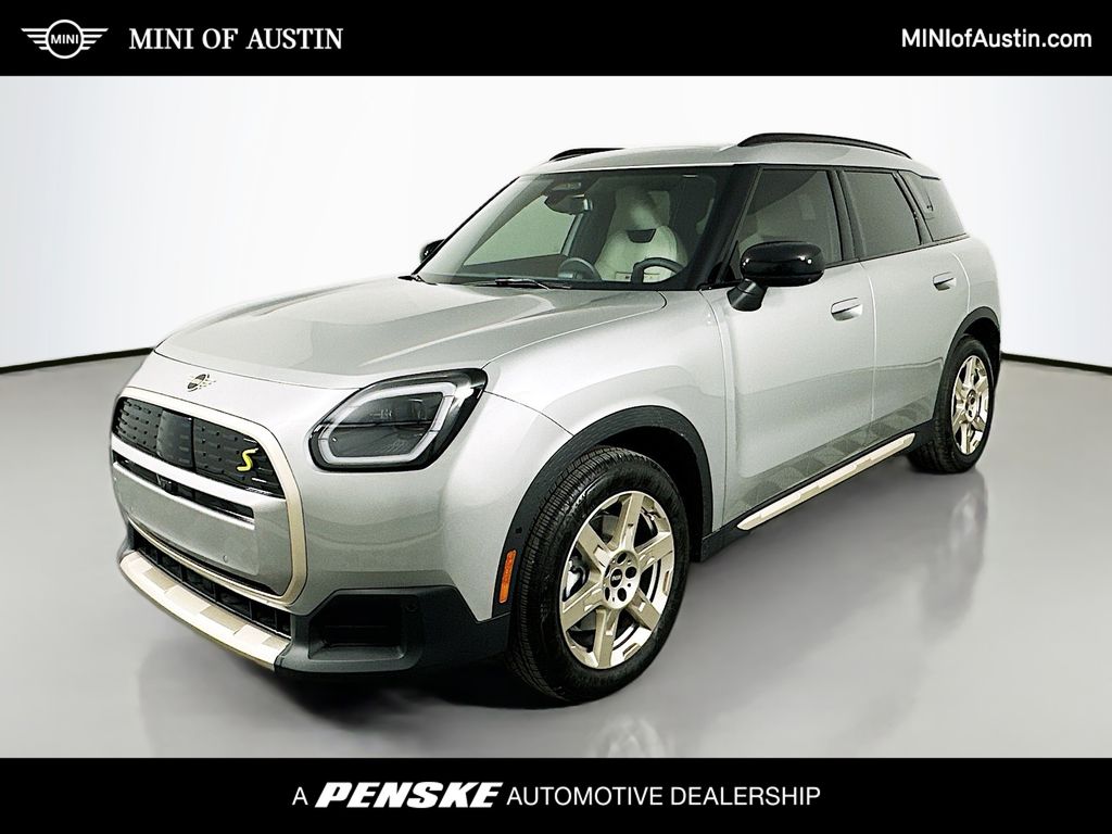 2025 MINI Cooper Countryman Iconic -
                Austin, TX