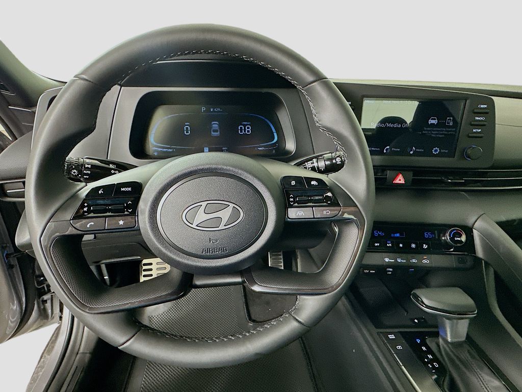 Thumbnail: 2025 Hyundai Elantra - 10