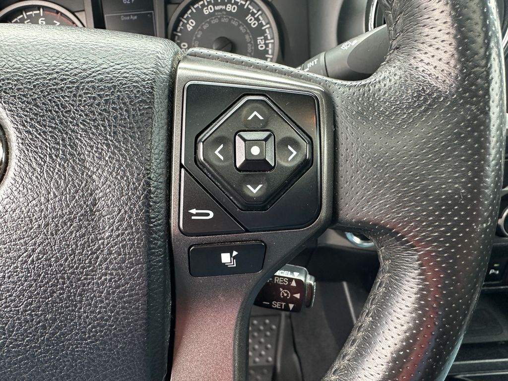 2017 Toyota Tacoma TRD Sport