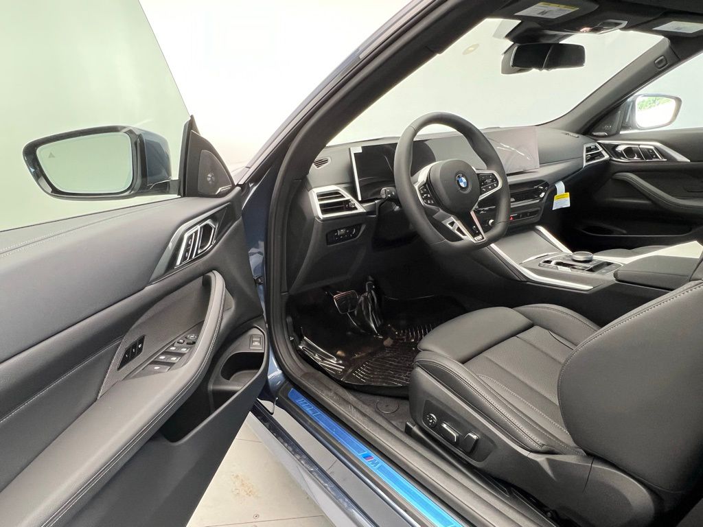 Thumbnail: 2026 BMW 4 Series - 27