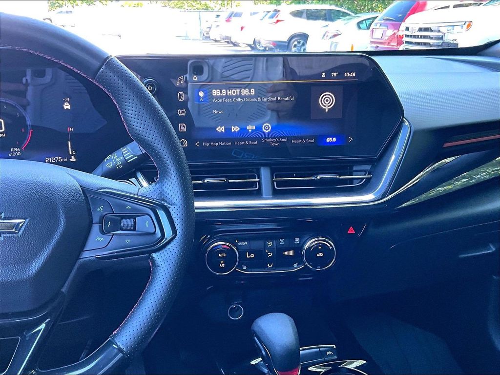 2024 Chevrolet Trax — photo 17