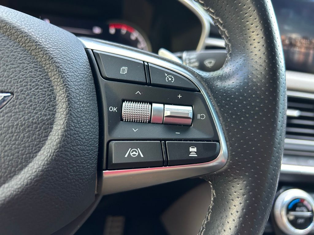 2022 Genesis G70 3.3T 18