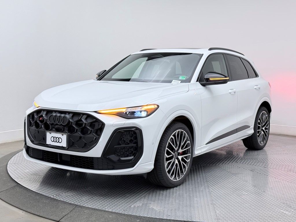 Thumbnail: 2025 Audi SQ5 - 5